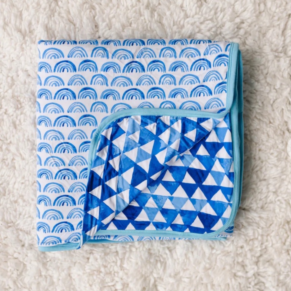 Blue Rainbows Large Cloud Blanket